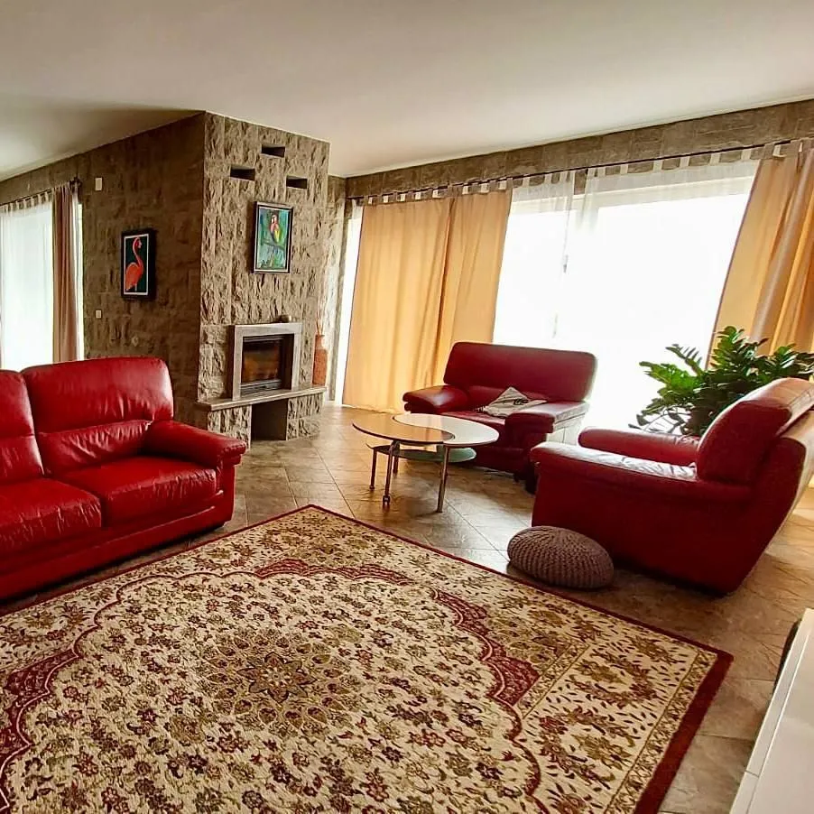 Sale, house, 495m², Bečići, Budva