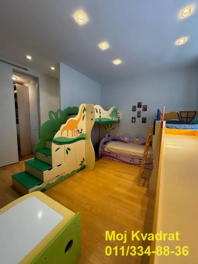 Rent, three bedroom apartment, 131m², Vukov Spomenik, Zvezdara Sve Podlokacije