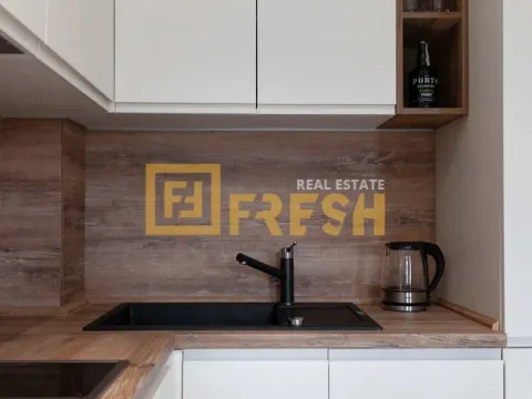 Prodaja, garsonjera, 33m², Kotor, Crna Gora - image 20