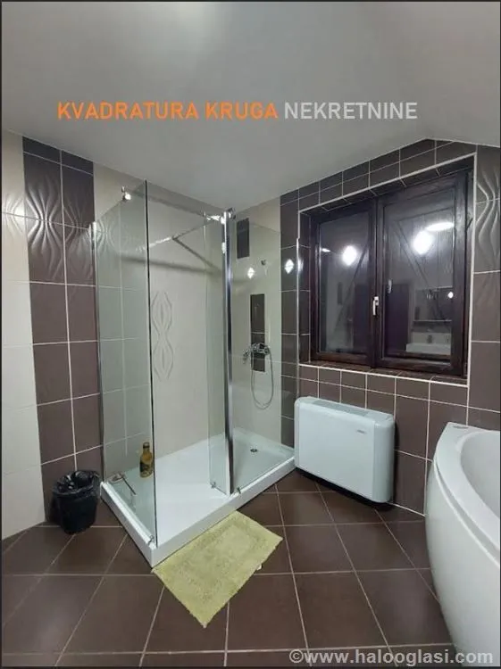 Sale, house, 325m², Sopot, Beograd
