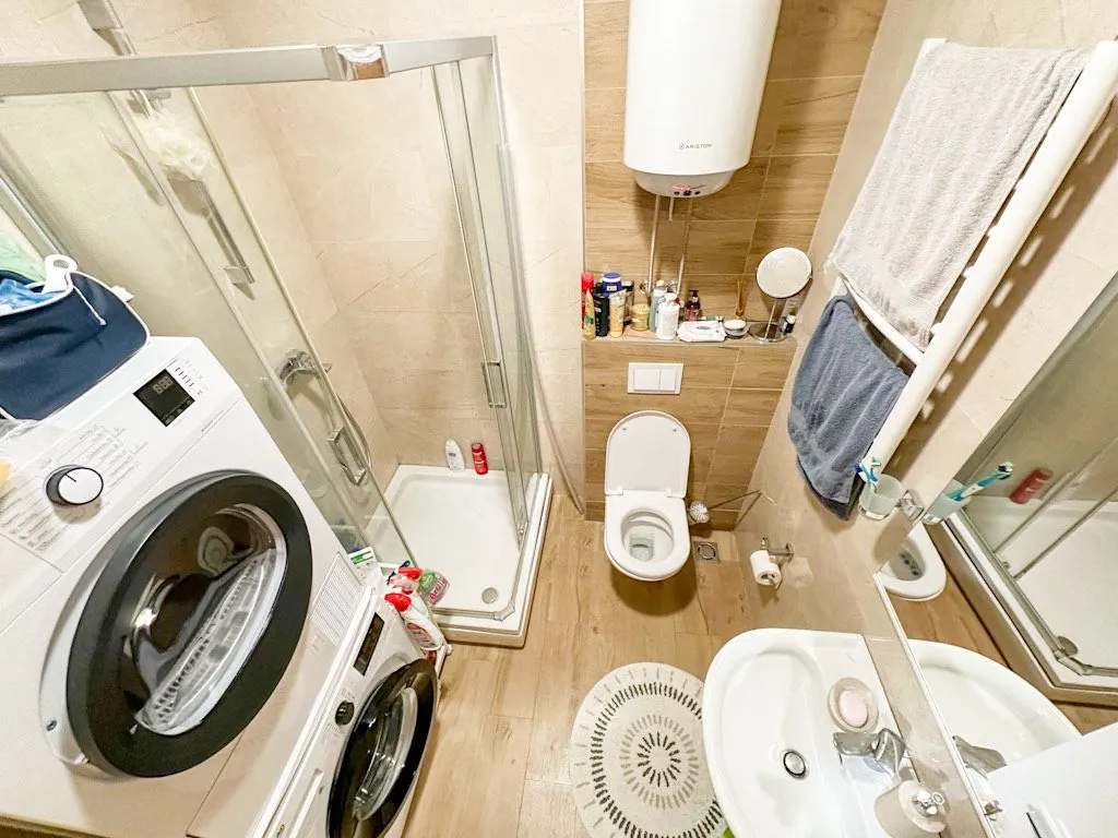Prodaja, jednosoban stan, 48m², Blok 9, Podgorica