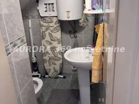 Sale, three bedroom apartment, 48m², Grbavica, Novi Sad Sve Podlokacije - image 10