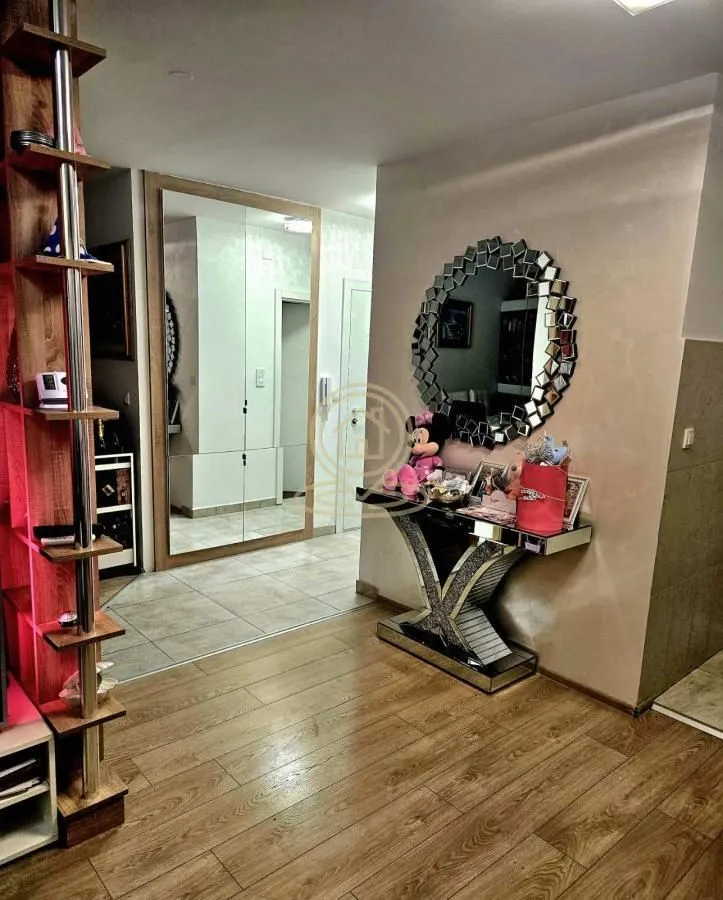 Izdavanje, trosoban stan, 80m², Bogoslovija, Palilula Sve Podlokacije