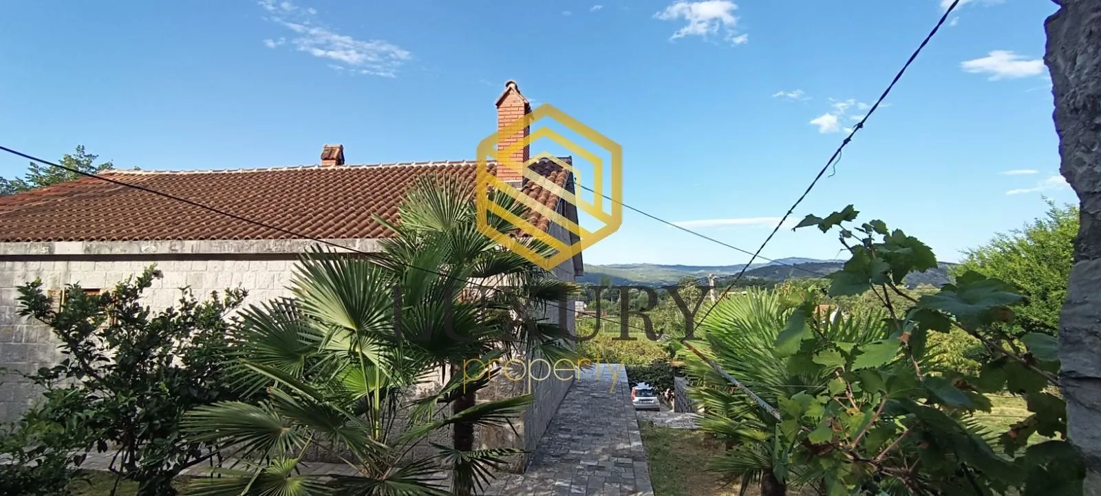 Izdavanje, kuća, 110m², Mareza, Podgorica