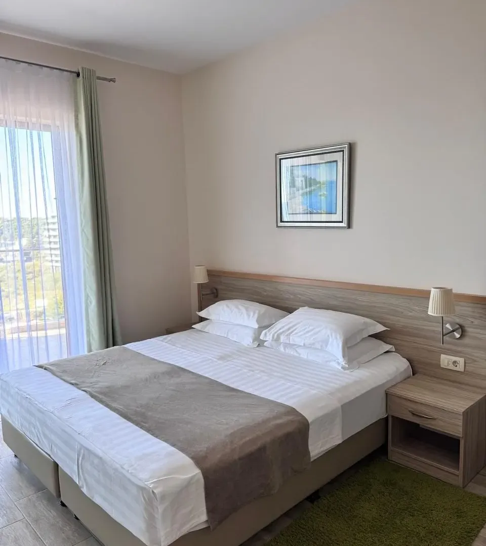 Prodaja, garsonjera, 38m², Bečići, Budva