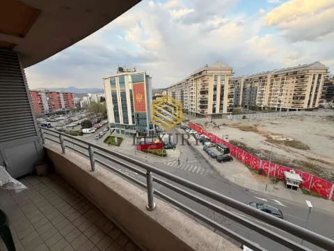 Rent, studio apartment, 32m², City Kvart, Podgorica - image 5