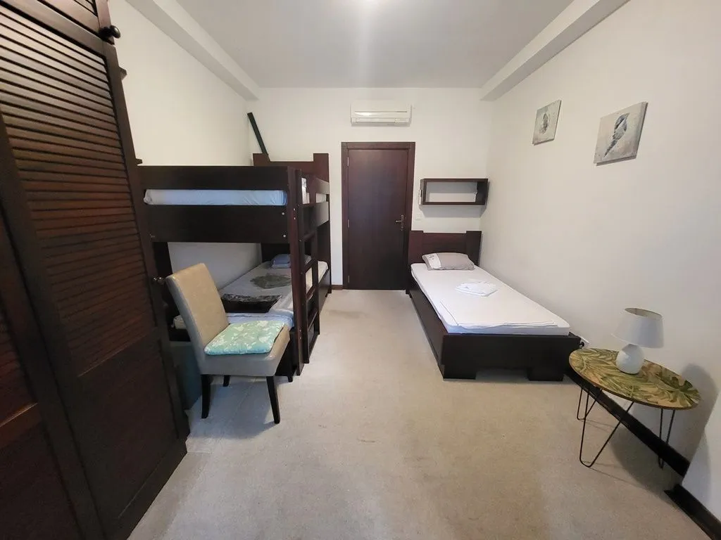 Prodaja, trosoban stan, 126m², Kostanjica, Kotor