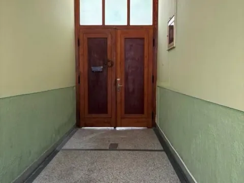 Izdavanje, kuća, 142m², Centar, Pančevo - image 12