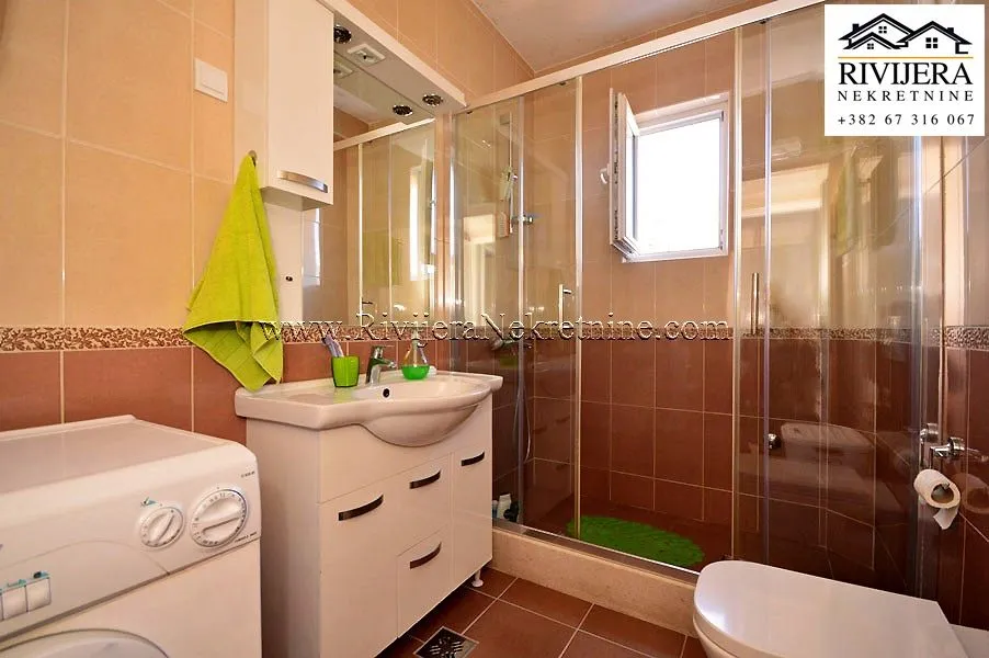 Prodaja, kuća, 187m², Igalo, Herceg Novi