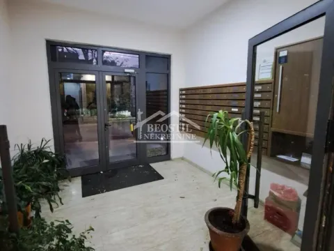 Sale, two bedroom apartment, 57m², Lekino Brdo, Voždovac Sve Podlokacije - image 14