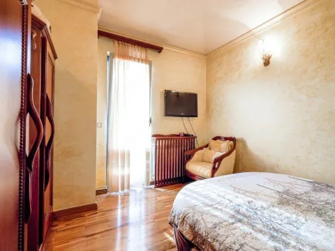 Sale, three bedroom apartment, 179m², Kamenovo, Budva - image 12