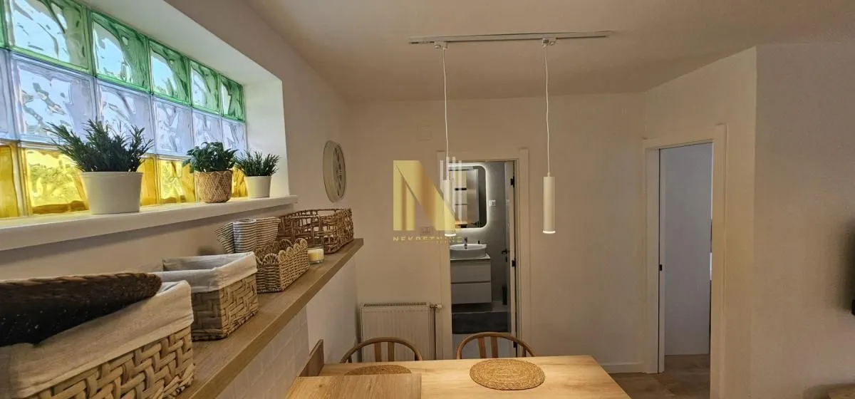 Izdavanje, jednosoban stan, 38m², Podbara, Novi Sad Sve Podlokacije
