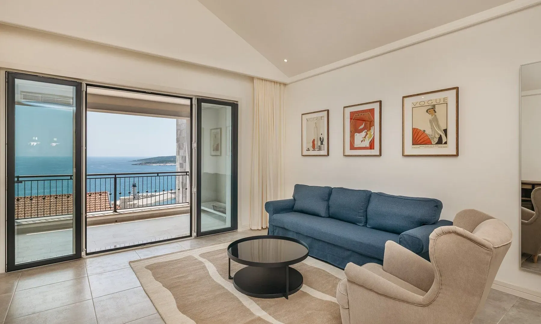 Prodaja, jednosoban stan, 77m², Luštica Bay, Tivat