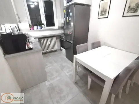 Prodaja, trosoban stan, 60m², Karaburma, Palilula Sve Podlokacije - image 4