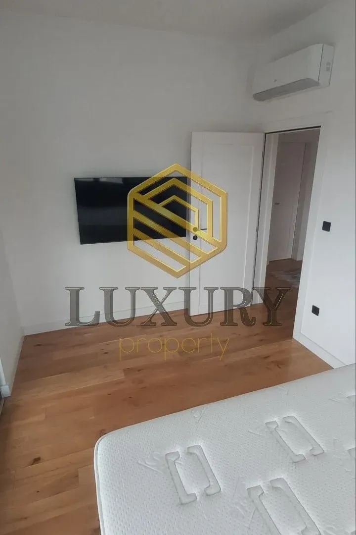 Rent, house, 2000m², Gornja Gorica, Podgorica