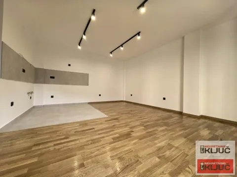 Prodaja, dvosoban stan, 52m², Novo naselje, Novi Sad - image 4