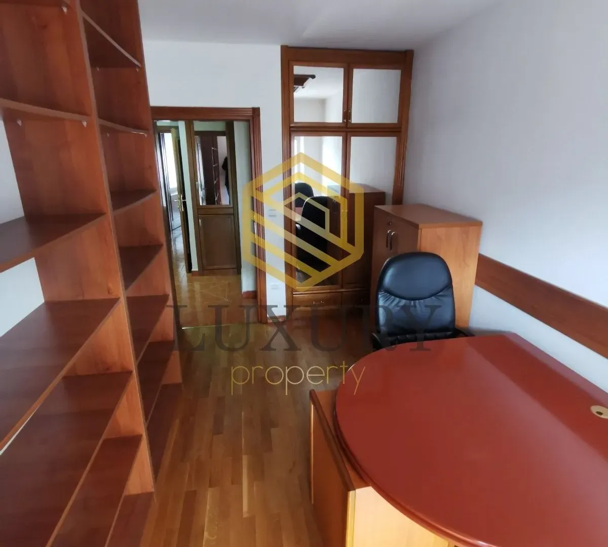 Rent, office space, 150m², Ljubović, Podgorica