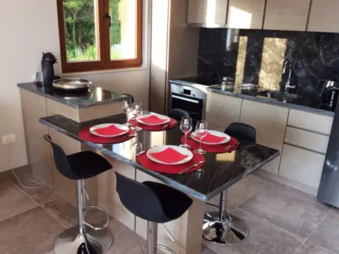 Sale, two bedroom apartment, 110m², Donja Lastva, Tivat - image 6