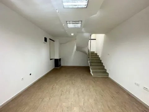 Office Space for Rent, 57m2, Centar, Nikšić Office Space for Rent, 57m2, Centar, Nikšić