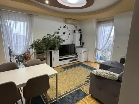 Prodaja, trosoban stan, 67m2, Erdoglija, Kragujevac Prodaja, trosoban stan, 67m2, Erdoglija, Kragujevac