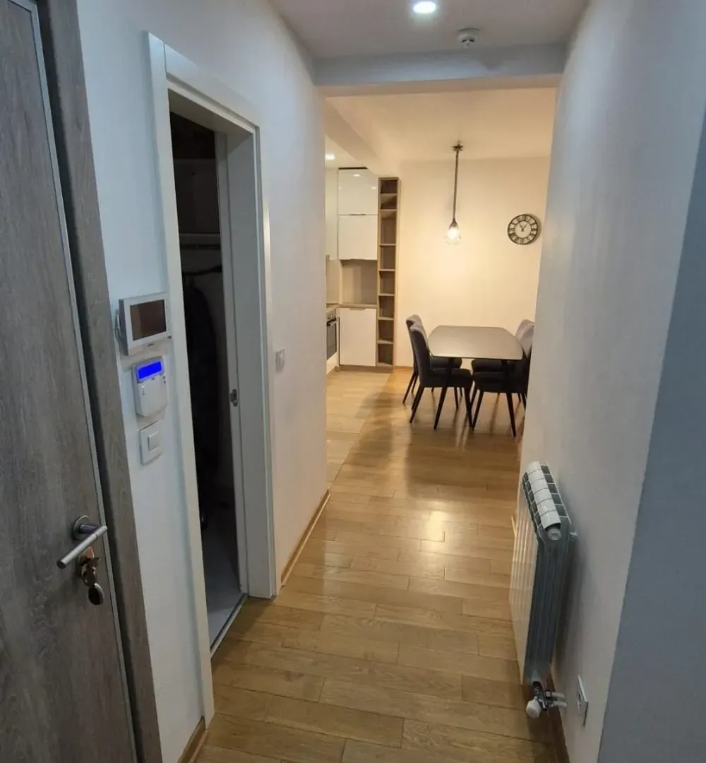 Izdavanje, trosoban stan, 72m², Lekino Brdo, Voždovac Sve Podlokacije