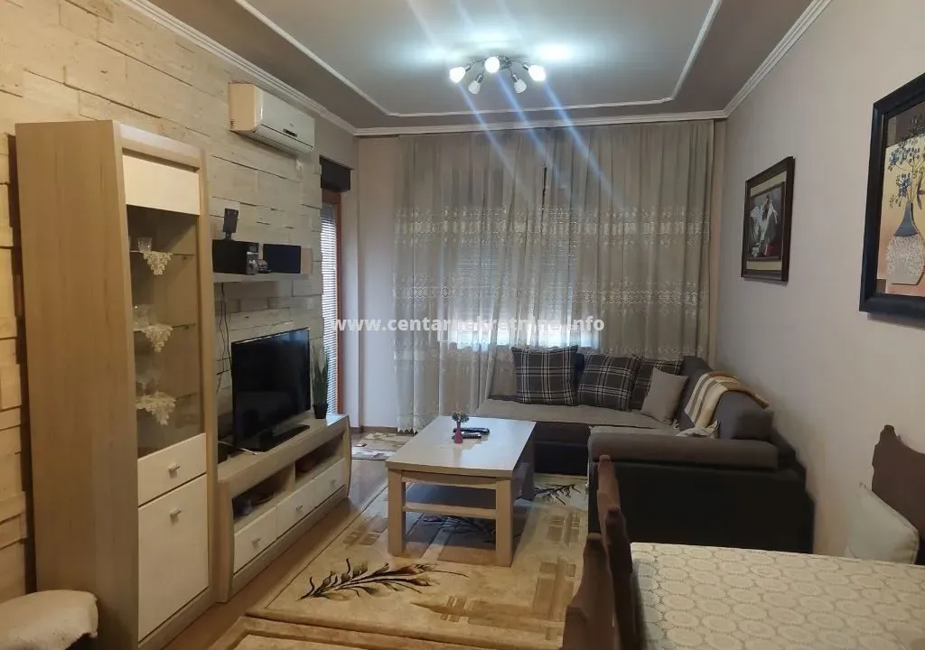 Izdavanje, jednosoban stan, 45m², Ljubović, Podgorica