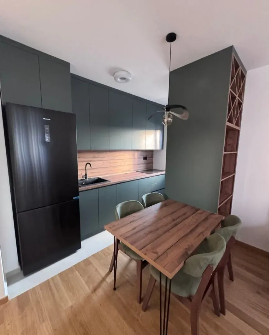 Izdavanje, dvosoban stan, 60m², City Kvart, Podgorica