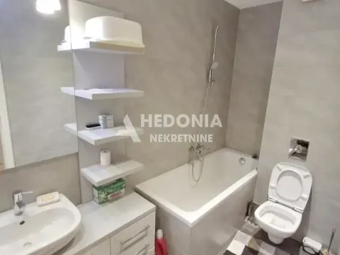 Sale, three bedroom apartment, 82m², Novi Beograd Blok 65, Novi Beograd Sve Podlokacije - image 9