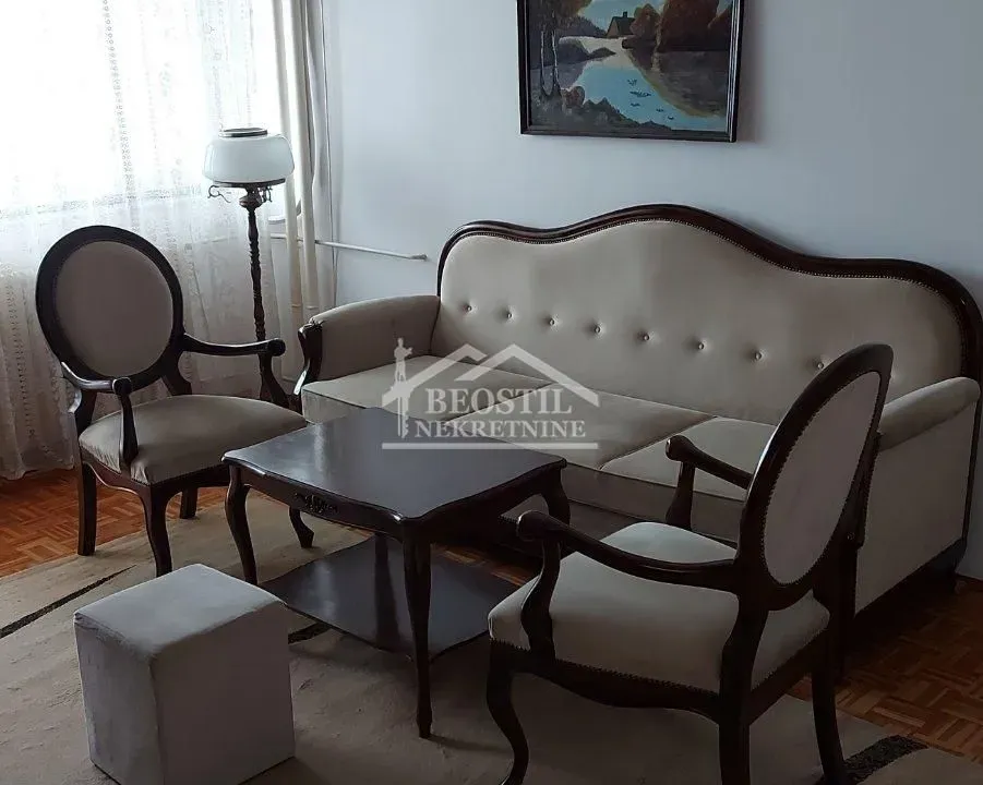 Izdavanje, trosoban stan, 78m², Zemun Sve Podlokacije, Beograd