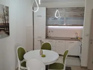 Izdavanje, jednosoban stan, 47m², City Kvart, Podgorica - image 2