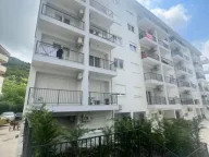 Prodaja, jednosoban stan, 42m², Budva, Crna Gora - image 1