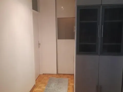 Izdavanje, četvorosoban stan, 86m², Novo naselje, Novi Sad - image 21
