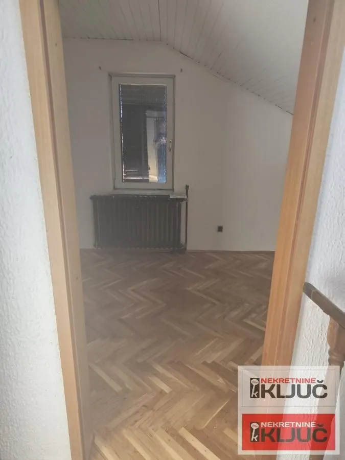 Prodaja, trosoban stan, 73m², Sajmište, Novi Sad