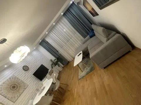 Izdavanje, dvosoban stan, 50m², Grbavica, Novi Sad Sve Podlokacije - image 2