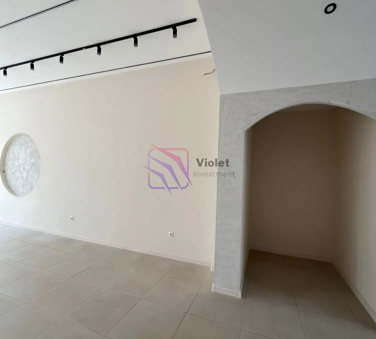 Rent, office space, 104m², Central Point, Podgorica