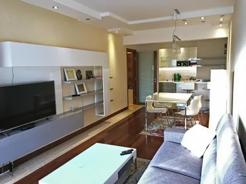 Sale, two bedroom apartment, 79m², Centar, Podgorica - image 14