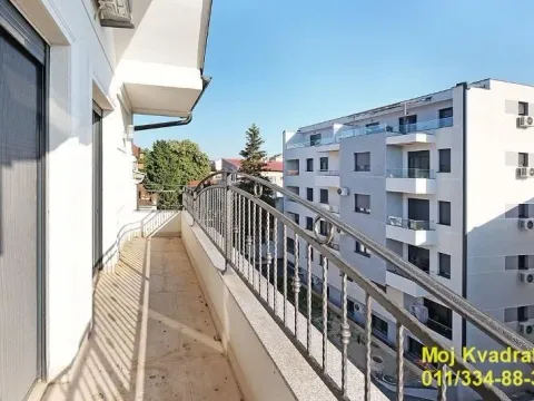 Prodaja, trosoban stan, 93m², Slavujev Venac, Zvezdara Sve Podlokacije - image 17