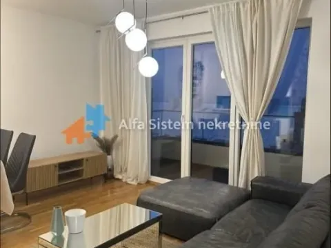 Izdavanje, trosoban stan, 64m², Višnjička Banja, Palilula Sve Podlokacije - image 13