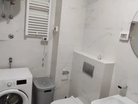 Izdavanje, jednosoban stan, 49m², Central Point, Podgorica - image 7