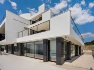 Rent, house, 1150m², Krimovica, Kotor - image 29