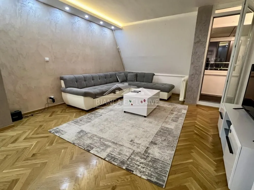 Sale, three bedroom apartment, 72m², Savski Venac, Beograd