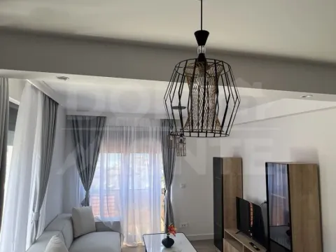 Rent, one bedroom apartment, 42m², Tivat, Crna Gora - image 6