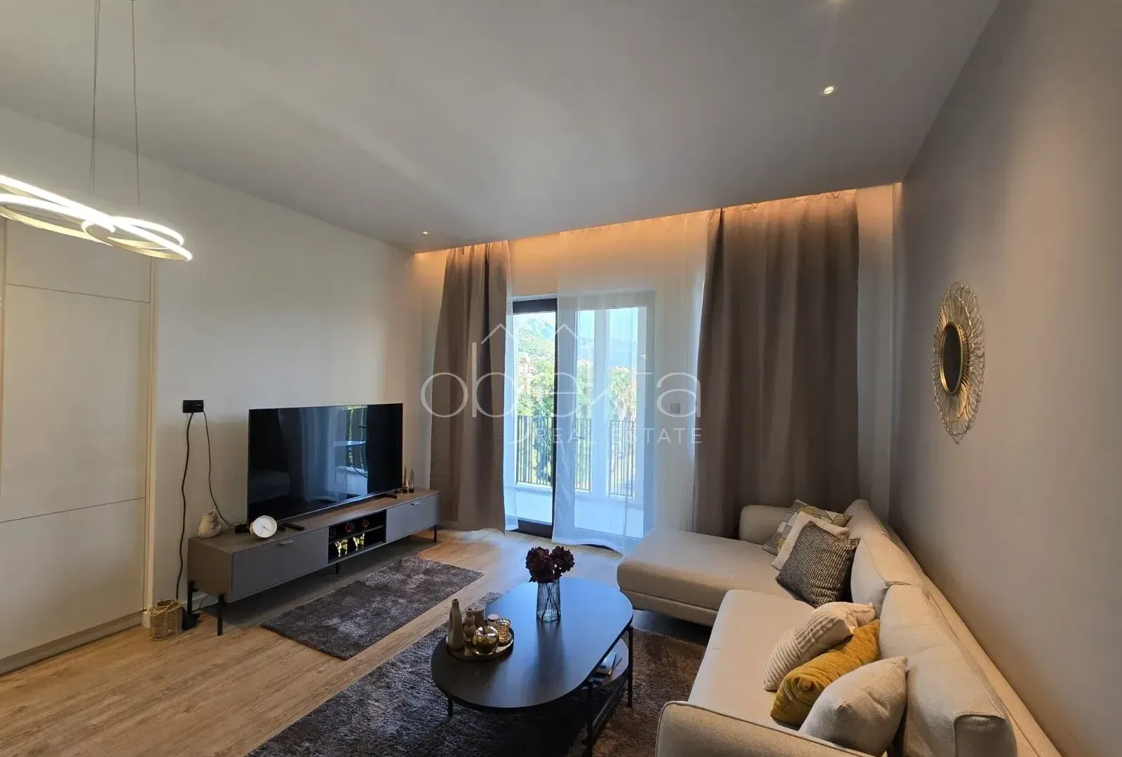 Prodaja, stan, 90m², Tivat, Crna Gora