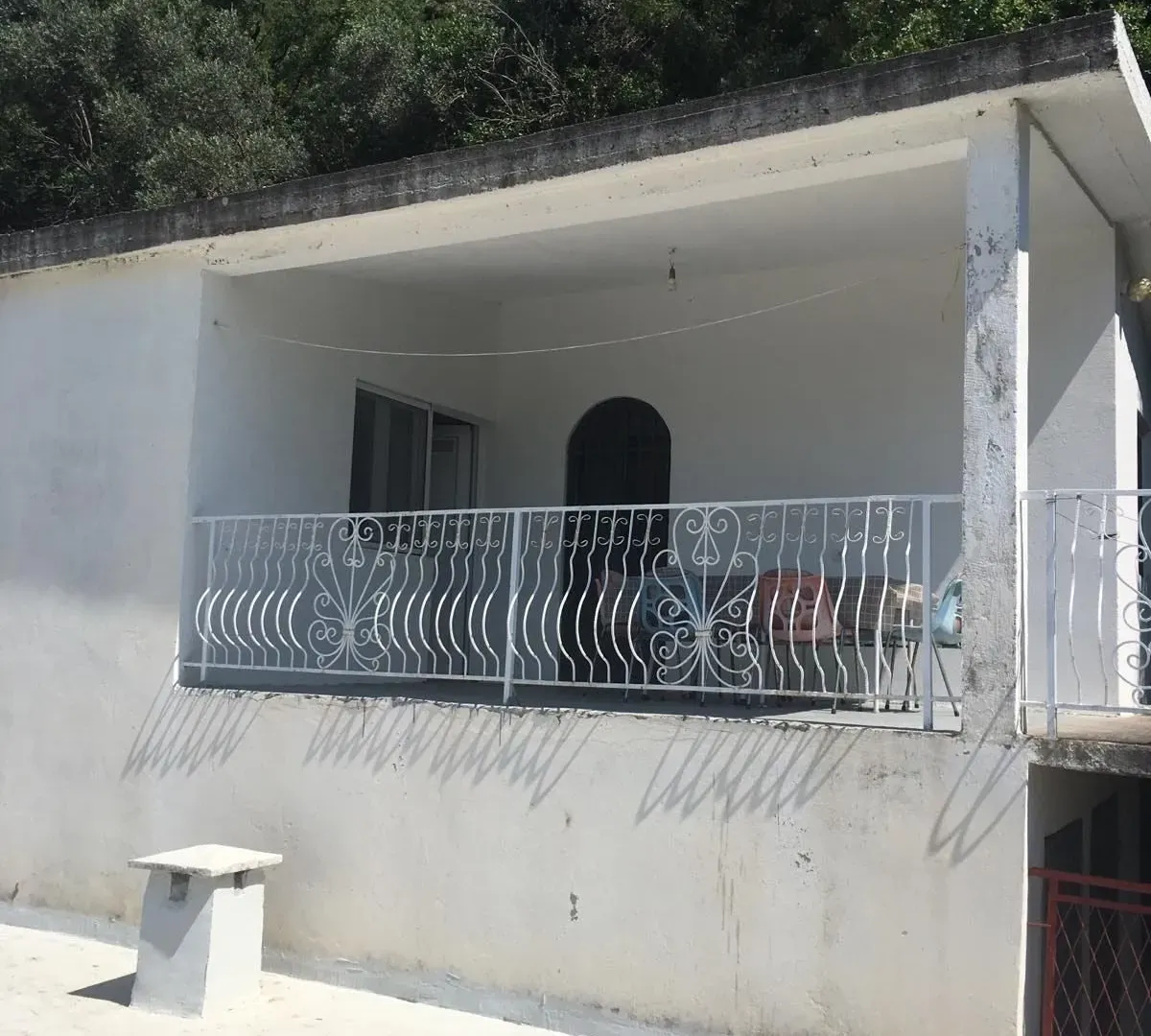 Prodaja, dvosoban stan, 66m², Sutomore, Bar