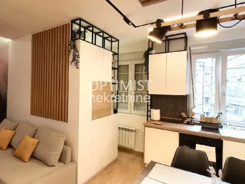 Rent, one bedroom apartment, 31m², Skadarlija, Beograd - image 4