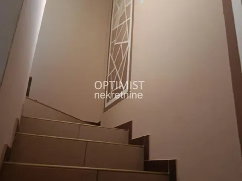 Prodaja, kuća, 277m², Banjica, Voždovac Sve Podlokacije - image 14