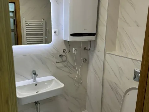 Rent, one bedroom apartment, 45m², City Kvart, Podgorica - image 9