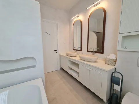 Sale, house, 170m², Skočiđevojka, Budva - image 14