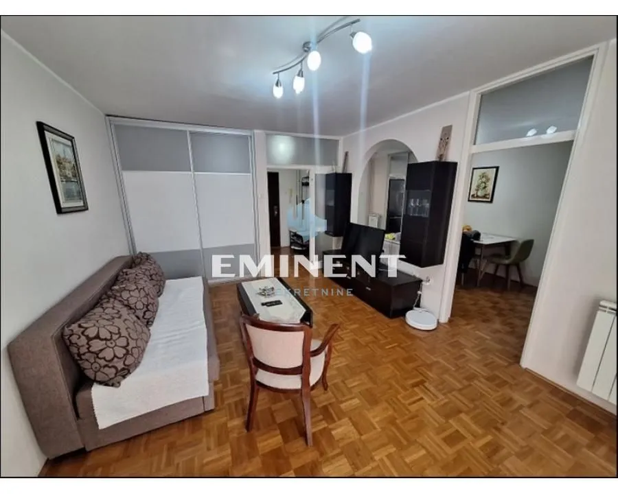 Izdavanje, trosoban stan, 79m², Bezanijska Kosa 2, Bežanijska Kosa Sve Podlokacije