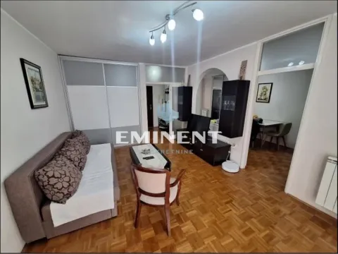 Izdavanje, trosoban stan, 79m², Bezanijska Kosa 2, Bežanijska Kosa Sve Podlokacije - image 1